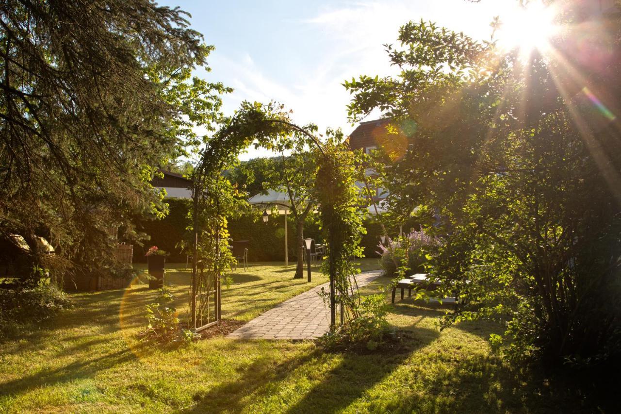 Hotel Jaegerhof Staatsbad Bruckenau Bagian luar foto